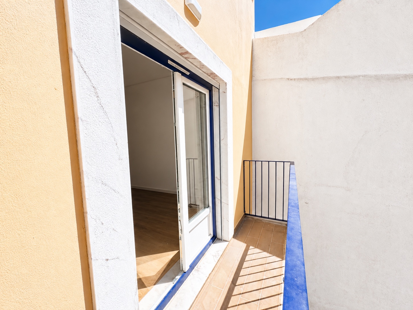 Rear balcony