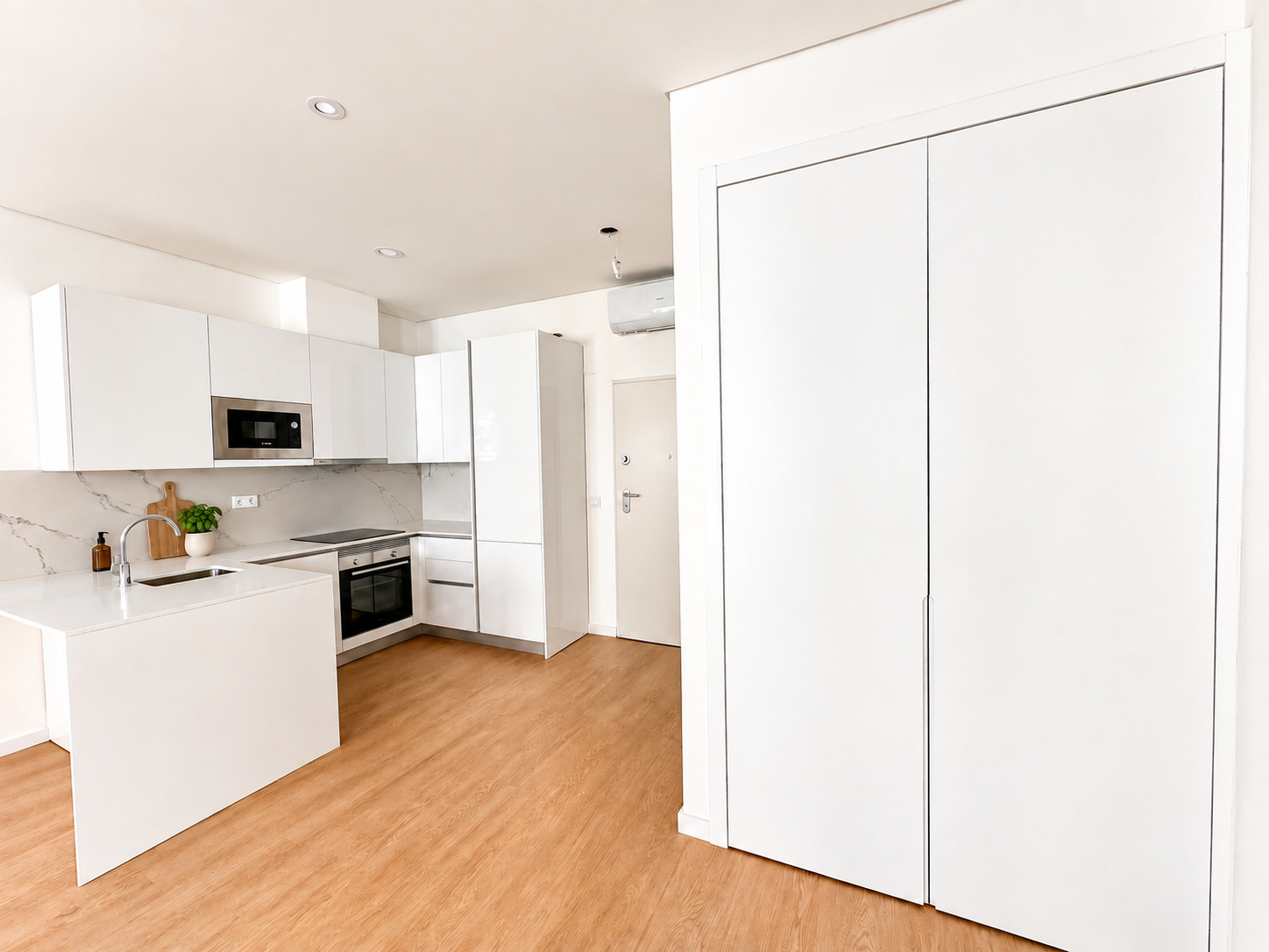 Kitchen and built-in storage